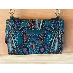 Emma & Sophia paisley print crossbody wallet purse. Green. Travel.